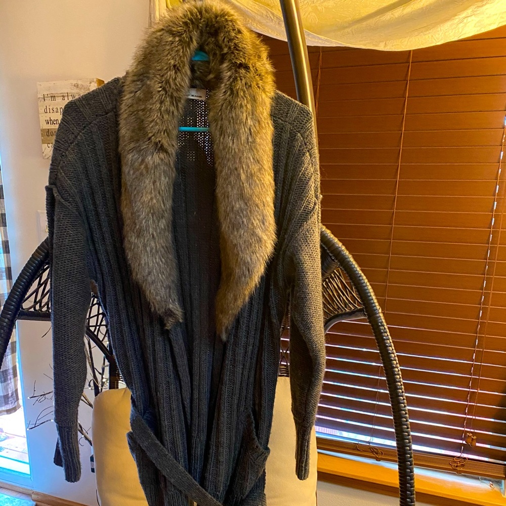Faux fur collar long cardigan